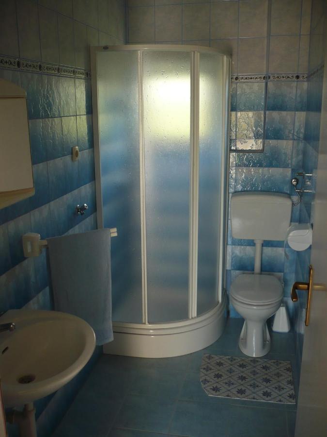 Apartments Tinka Гребащиця Екстер'єр фото