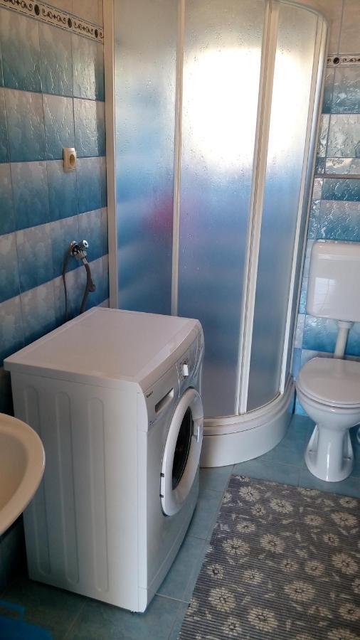 Apartments Tinka Гребащиця Екстер'єр фото