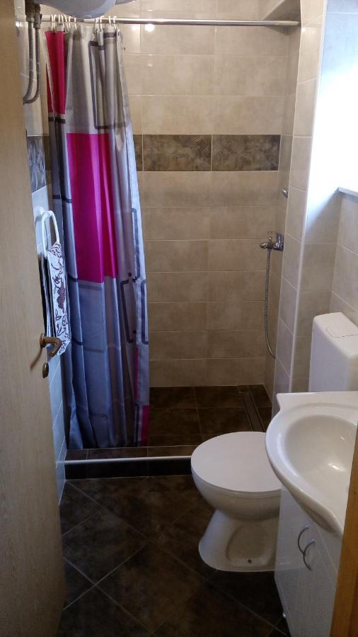 Apartments Tinka Гребащиця Екстер'єр фото